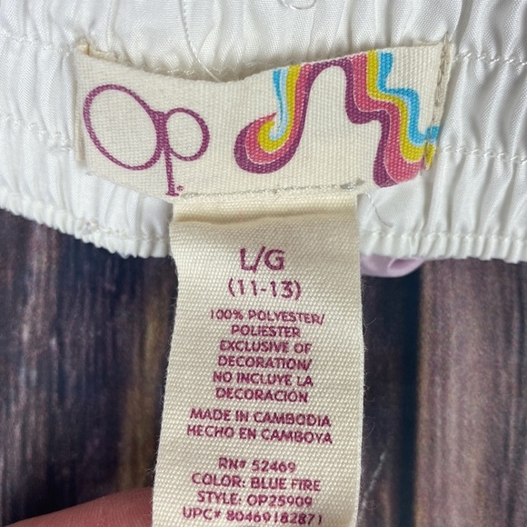 Op Woman’s Swim Shots - Picture 5 of 8